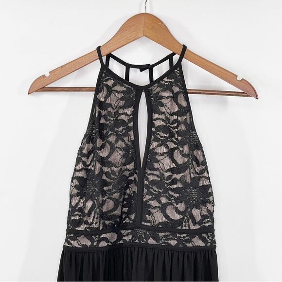 Morgan & Co. Lace Keyhole Strappy Back Dress Black Nude - Picture 5 of 9